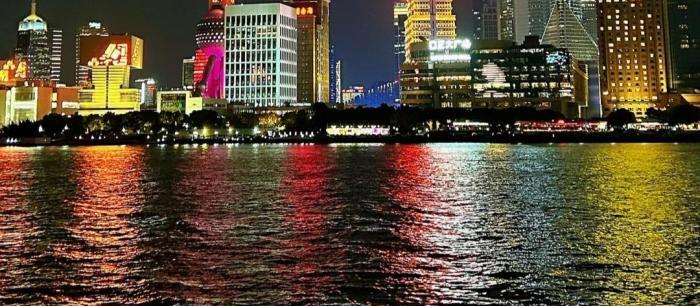 上海游玩攻略情侣,上海寒假游玩攻略