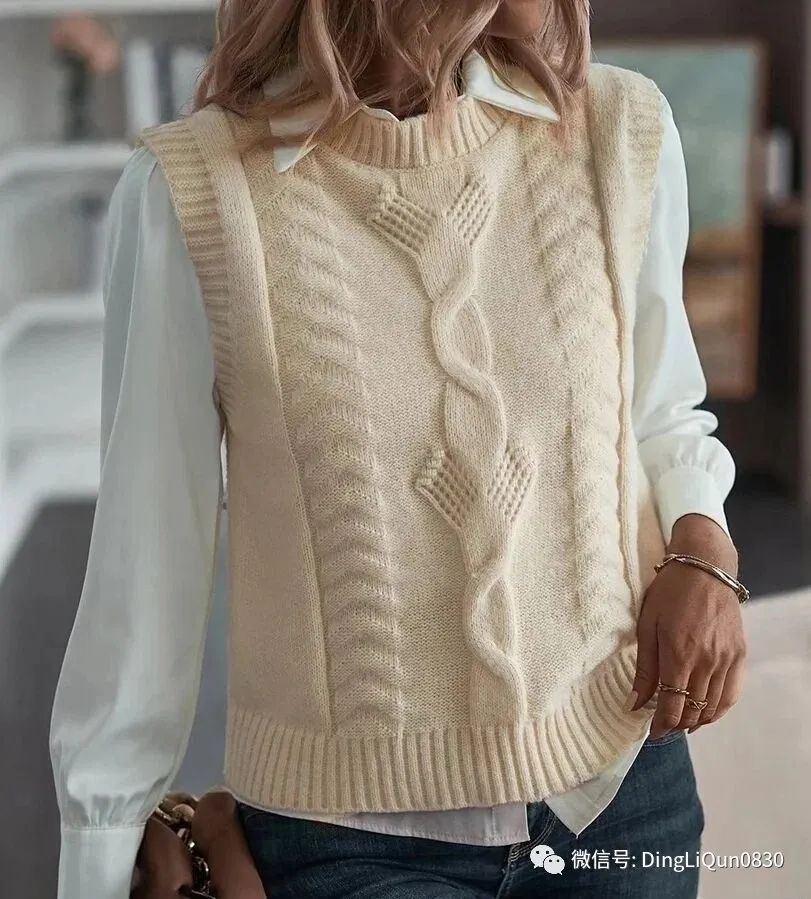 针织夹克无袖怎么搭,针织起来还很大气的三色夹克