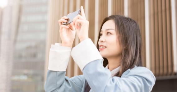 手机在夜间拍出清晰照片9个诀窍,手机拍出好看的照片隐藏功能