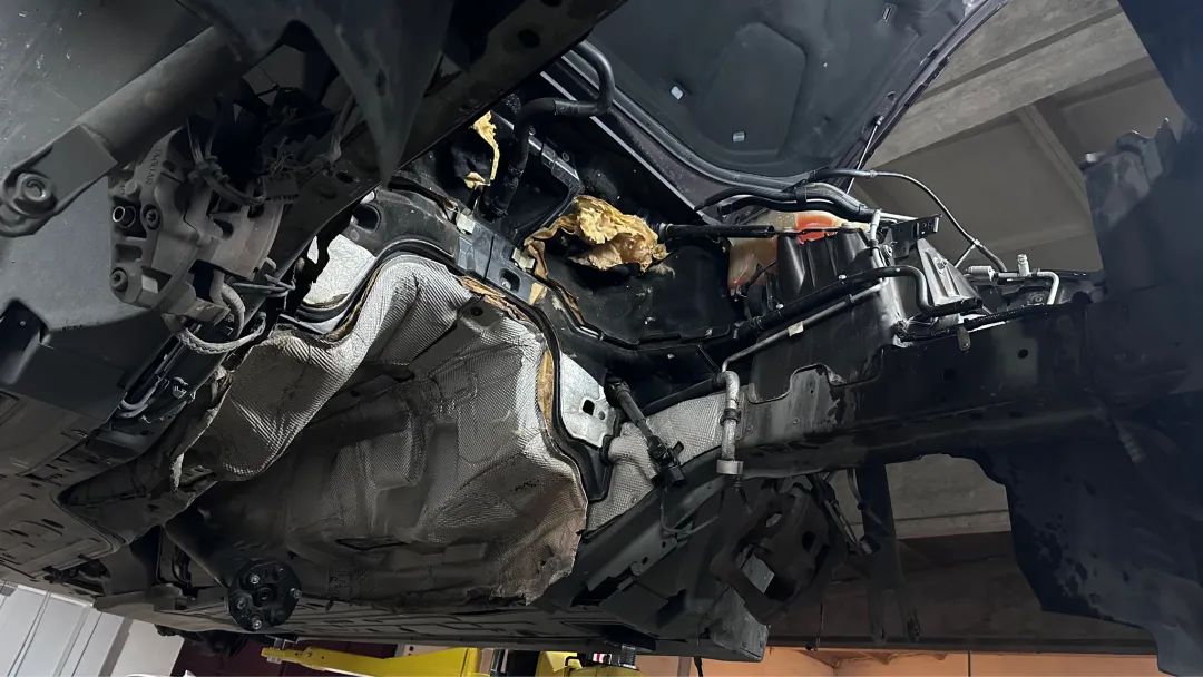 捷豹xjl内饰翻新出售价格,捷豹xjl汽车翻新改造全过程