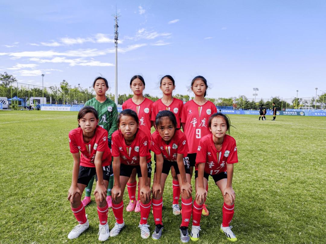 小小获奖运动员,小小足球冠军