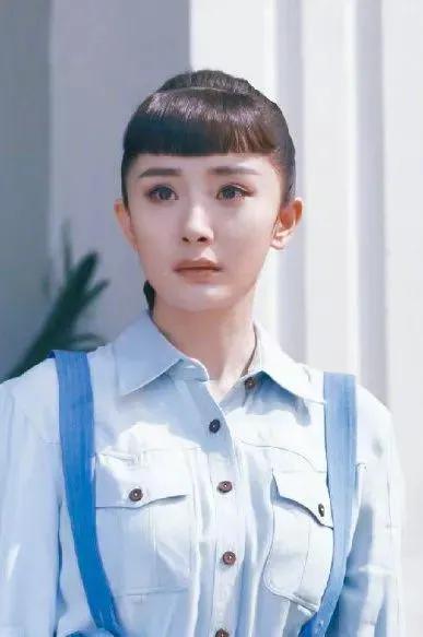 最具美人脸的十位女星,蒜头鼻小眼睛方脸却很漂亮的女星