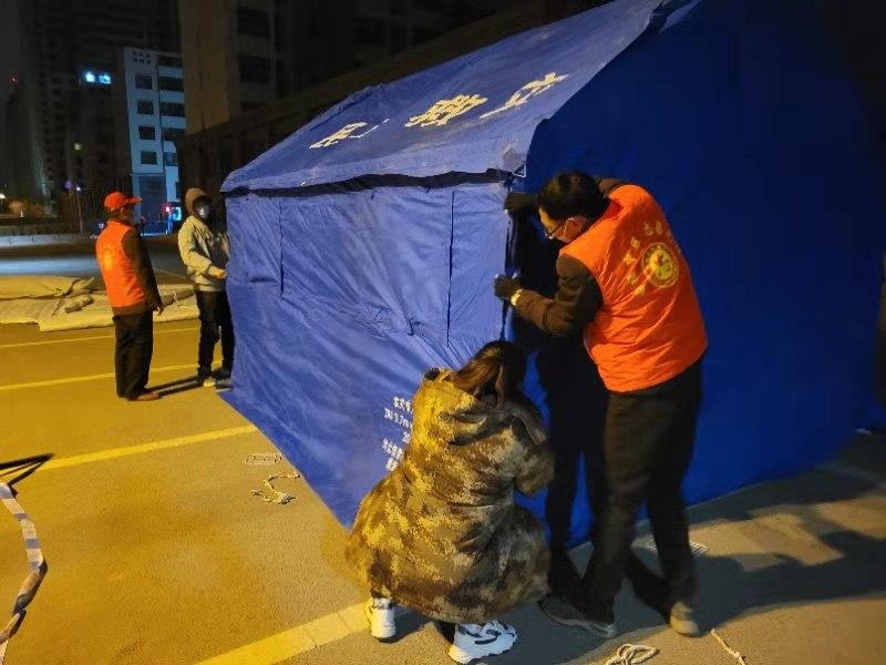 西宁防疫期间勇敢的志愿者,抗击疫情最美志愿者众志成城