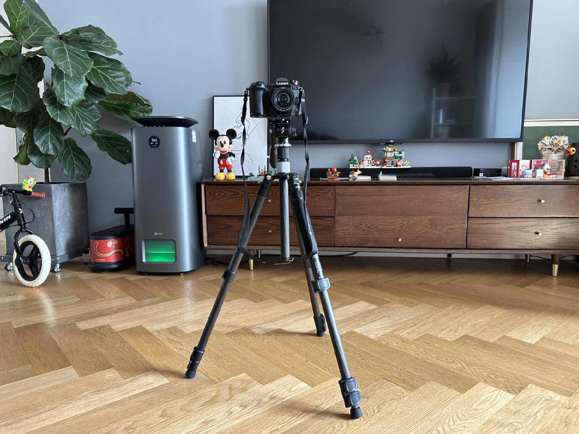 有好的摄影器材就能拍出好照片,适合新手拍摄的摄影器材