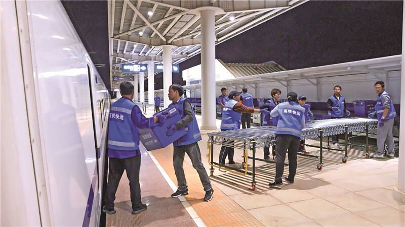 昆明成都高铁时刻表,昆明成都动车