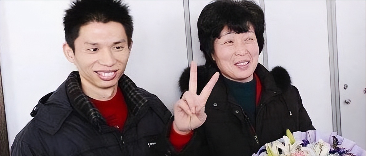 13年前，那个割肝救子、感动中国的“暴走妈妈”，后来怎么样了？