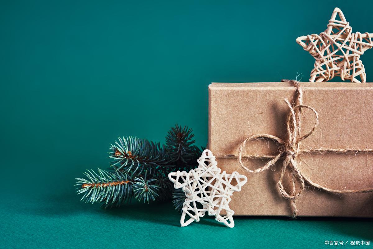 第1次见面送男生什么礼物啊,见面礼物送男生什么