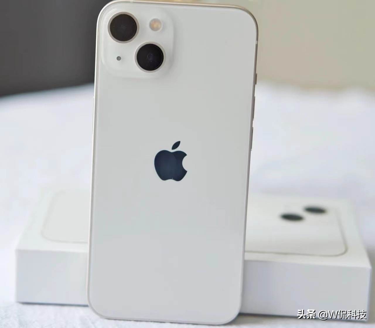 iphone13用了两年还能买吗,iphone13promax对比小米11ultra