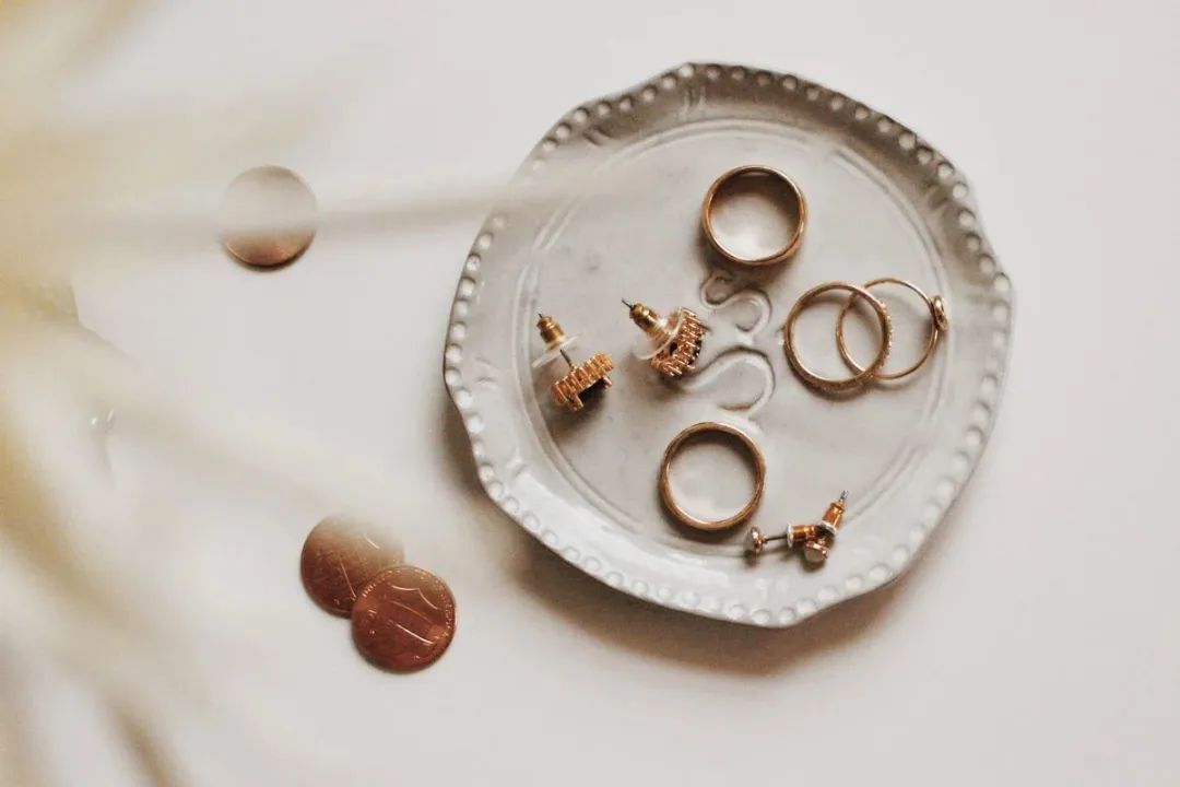 为什么珠宝都用18k,18k为什么不用24k金首饰