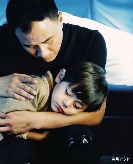 13岁，顶级Alpha，阿姨们都在等他出道