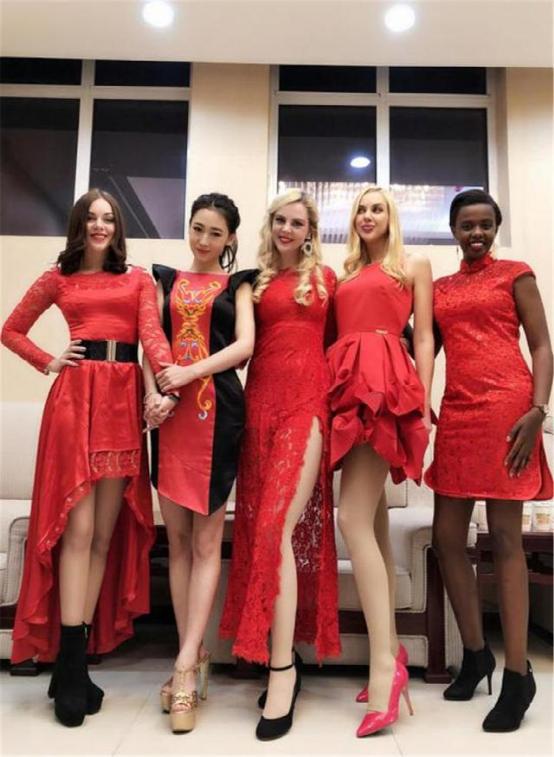 双方都是二婚的10对明星夫妻,盘点娱乐圈中的跨国夫妻