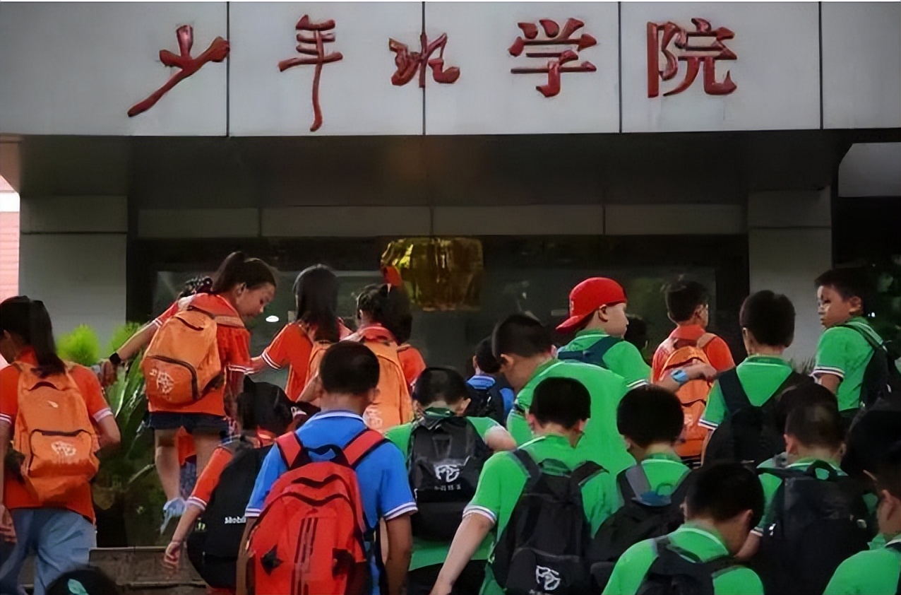 冼奇琪最终被哪所大学录取,冼奇琪考上清华北大了吗