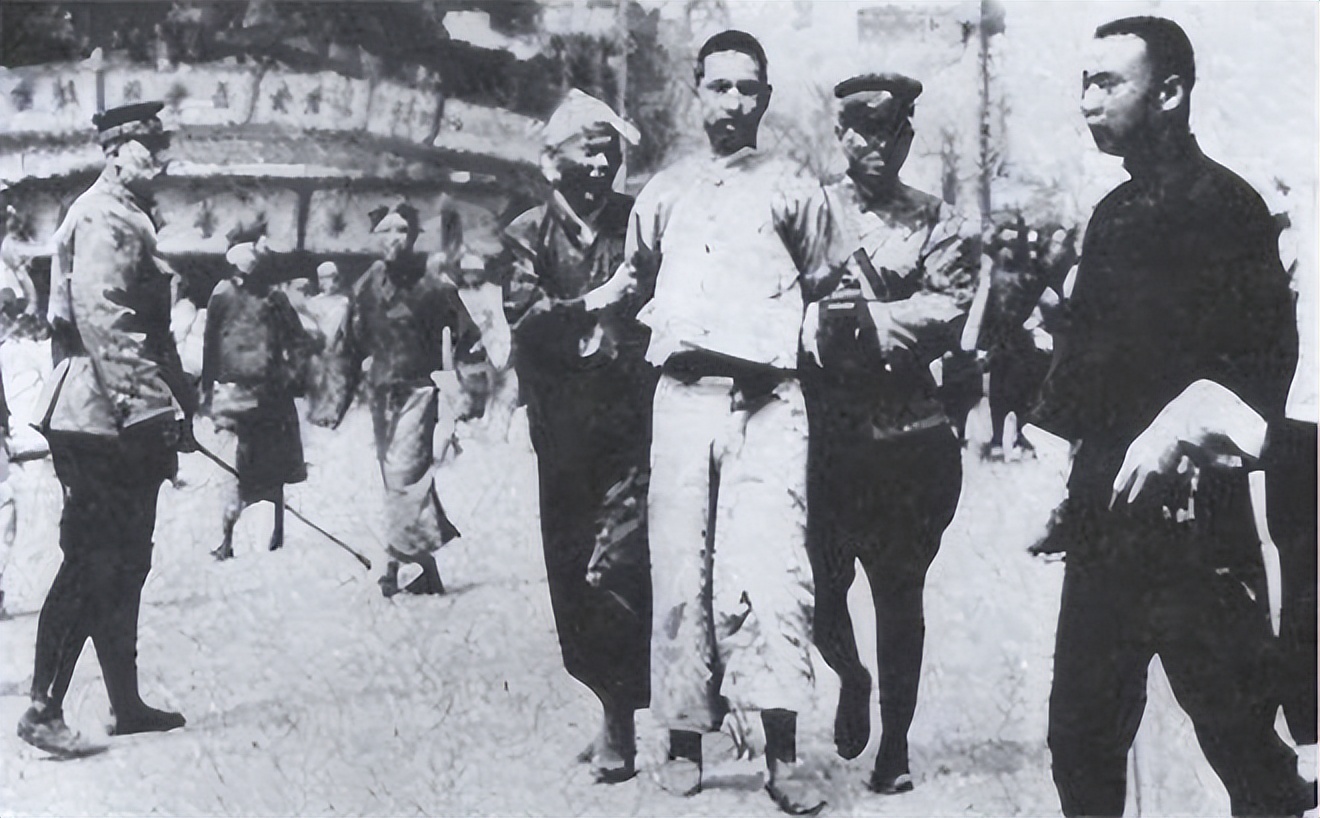 中国最后一个被凌迟处死的人,史上最后一个被凌迟处死的人