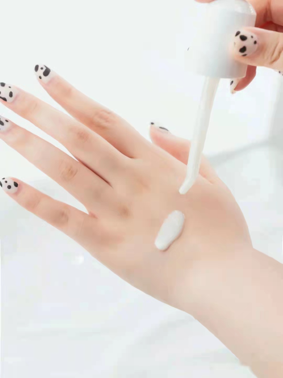 377美白淡斑精华有美白效果吗,推荐一款美白精华