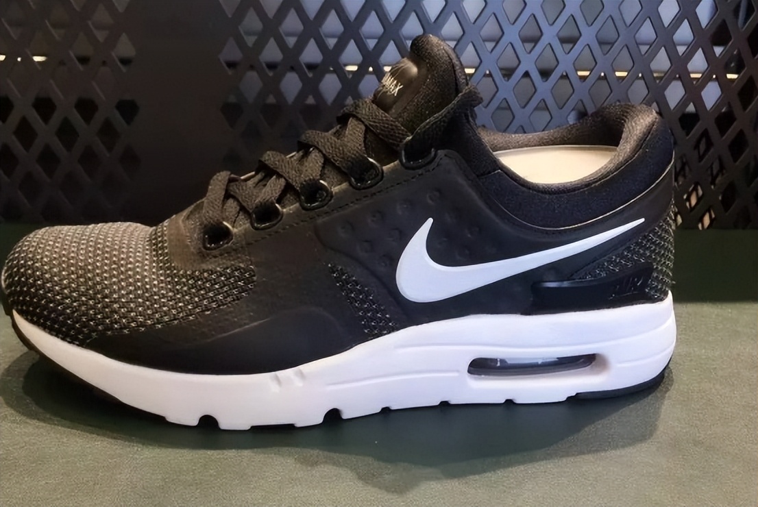 世界顶尖运动鞋品牌排行榜前十名,美国英国法国德国日本意大利