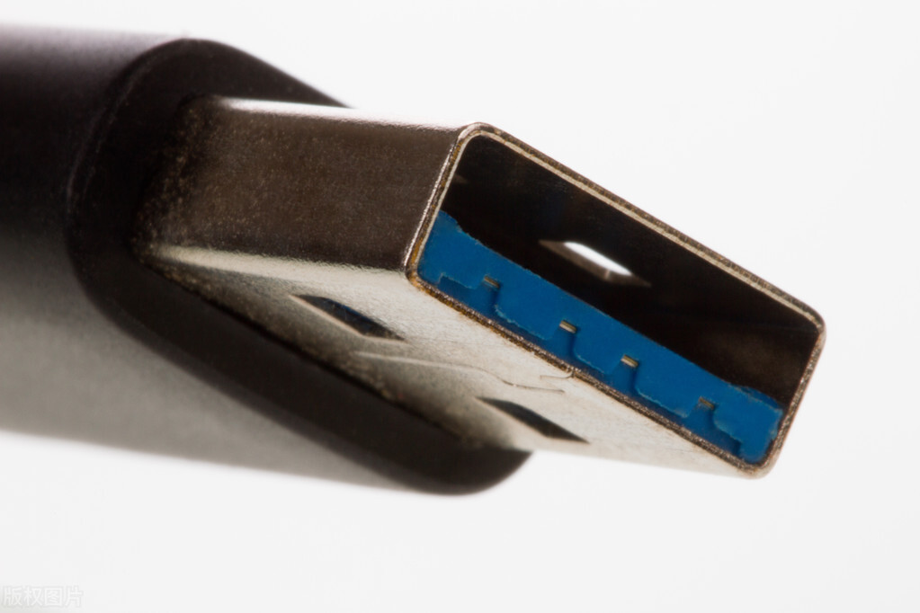 usb数据线怎么辨别正负极图解,怎么辨别数据线是usb3.0