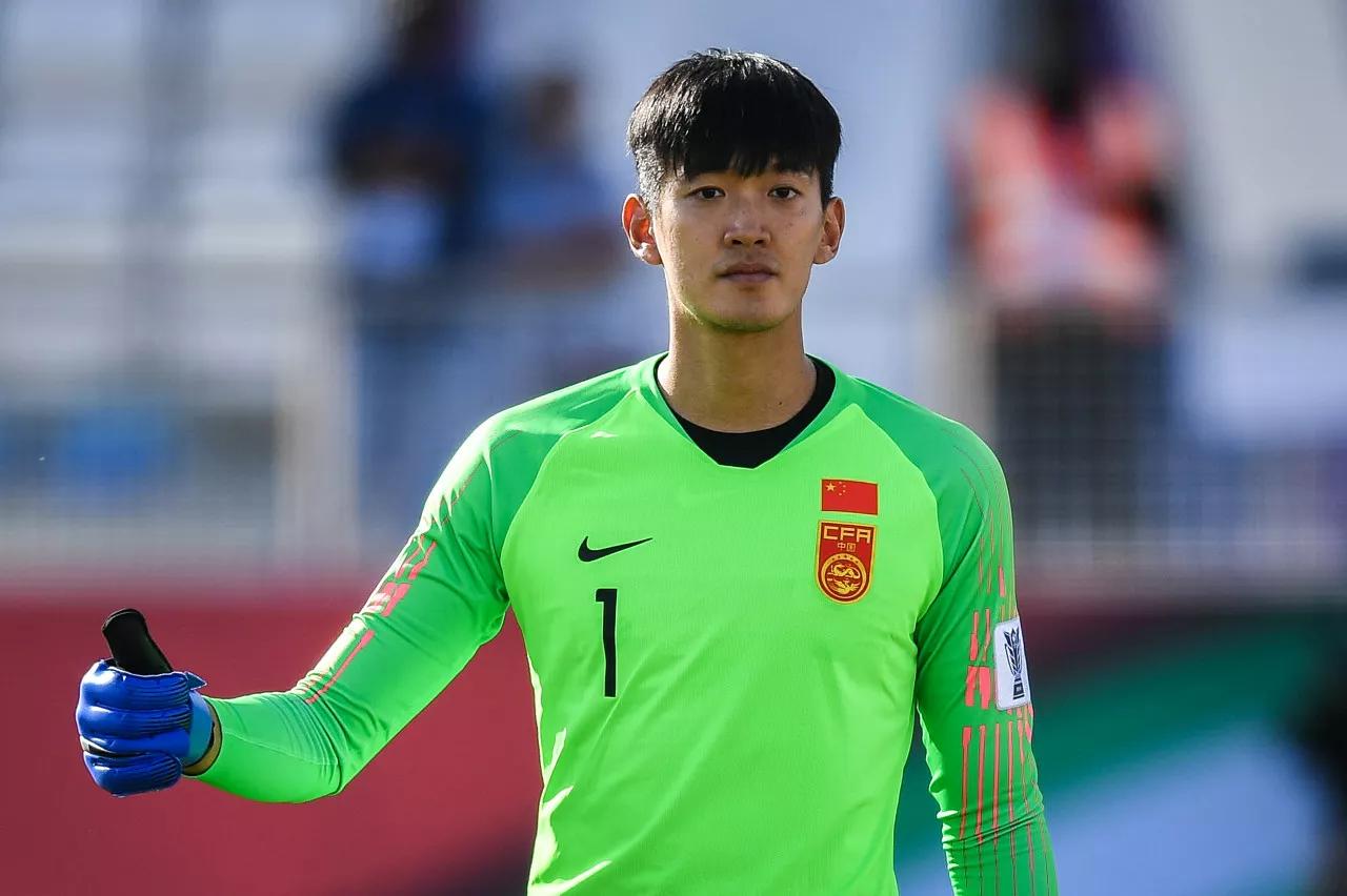 被钉耻辱柱,被钉上耻辱柱视频