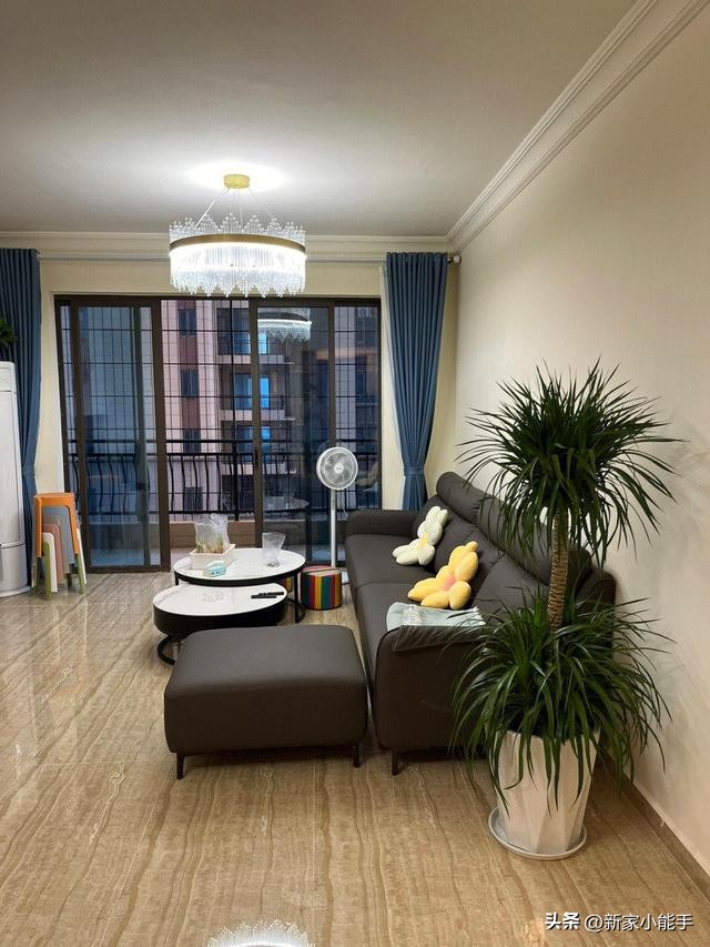 看她家入住后的精装房,全屋不做吊顶太喜欢了,简单不复杂