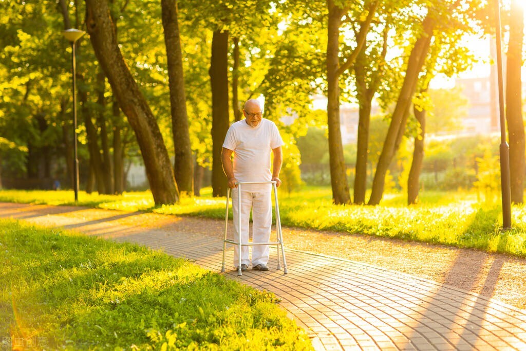 老年人怎么补钙不便秘,老年人缺不缺钙要做哪些检查
