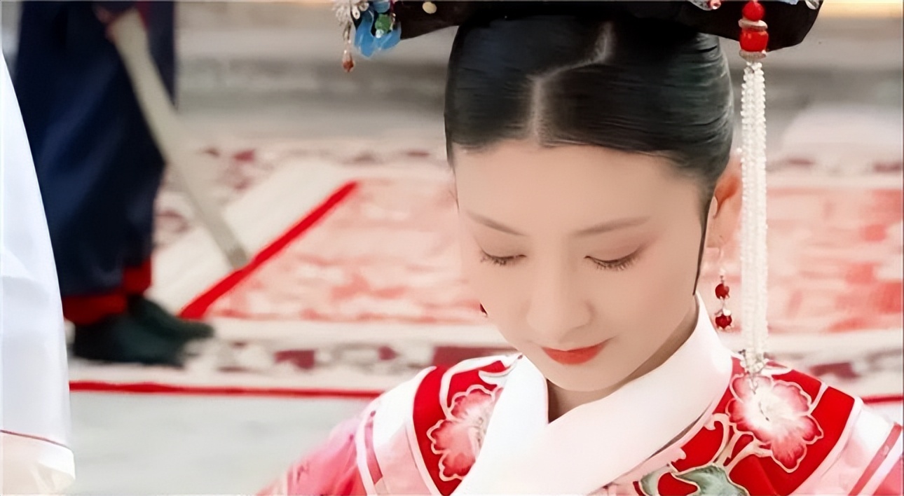 甄嬛传眉庄受宠抬进来的花絮,甄嬛传番外篇哪里可以看