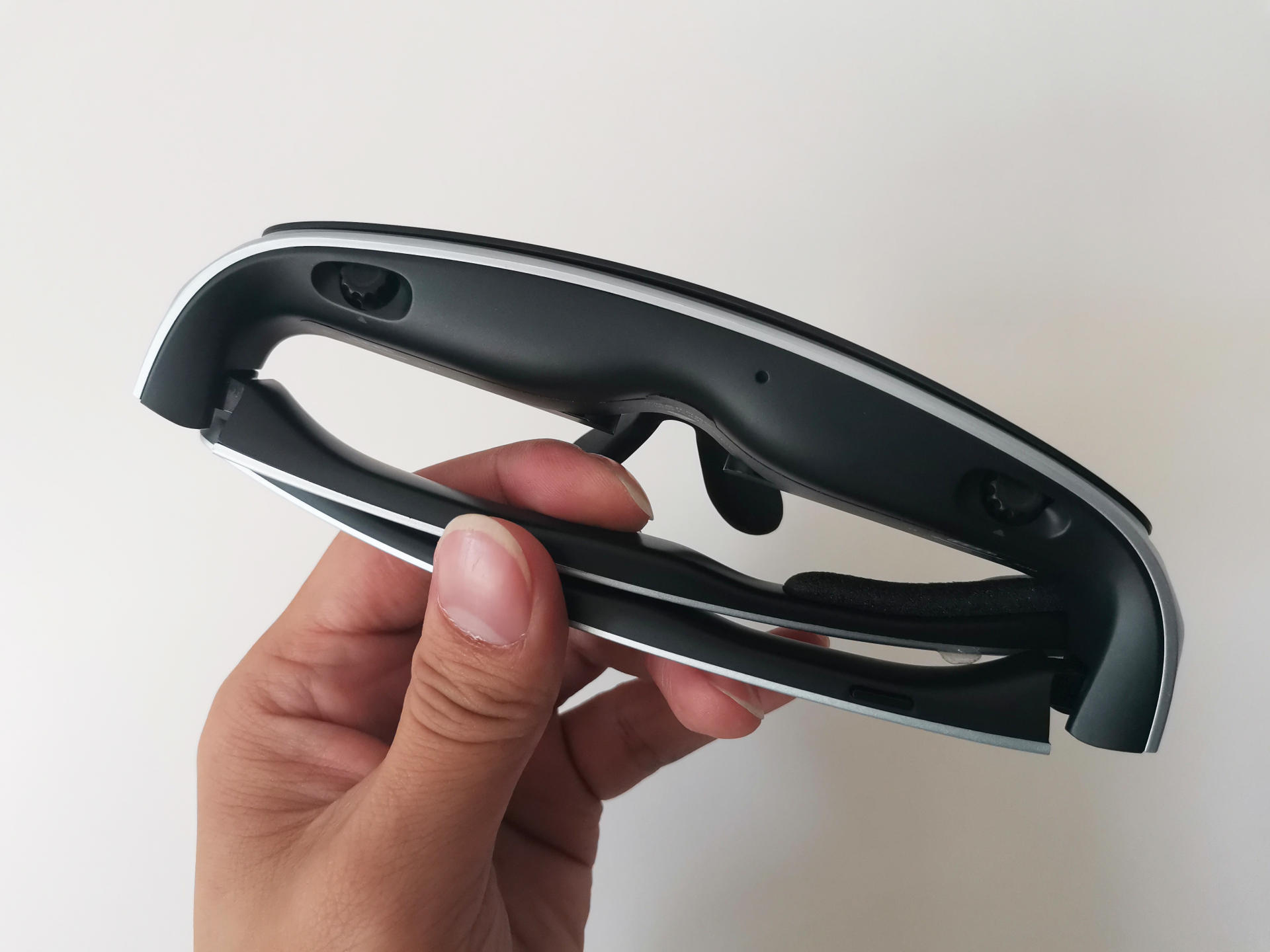 带工作站的AR眼镜，RokidAirAR眼镜带你领略120寸大屏视觉效果