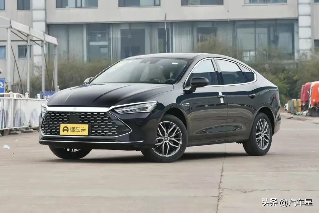 简评第十一代全新本田思域,最新本田思域2023款极锐版落地价