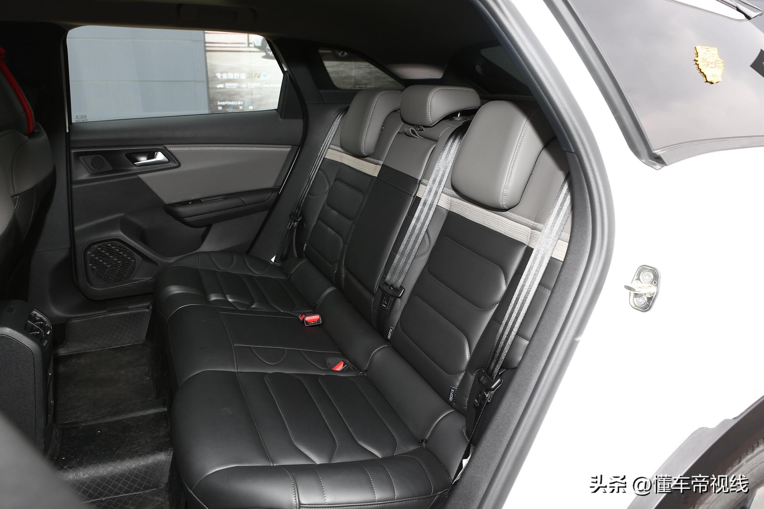 东风雪铁龙凡尔赛c5x落地,东风雪铁龙凡尔赛c5x降价多少