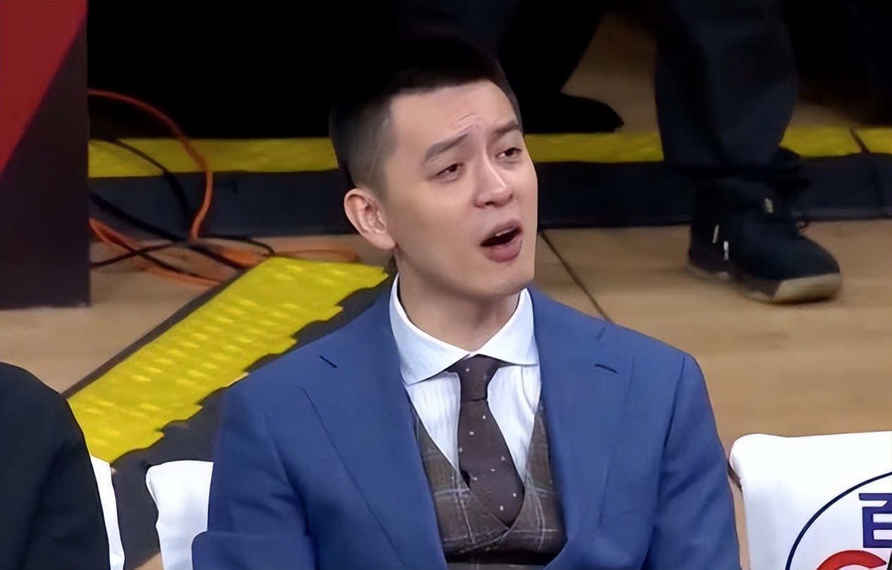 帅气篮球教练杨鸣,篮球帅教练杨鸣