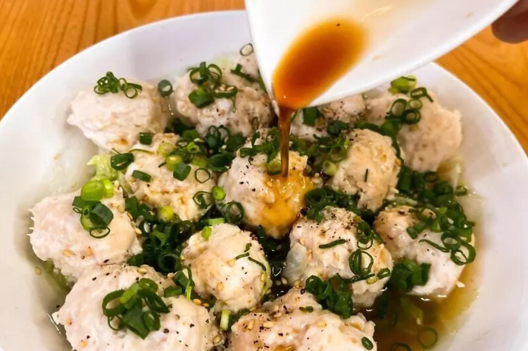 白菜蒸肉丸子正宗做法,清蒸大白菜绞肉