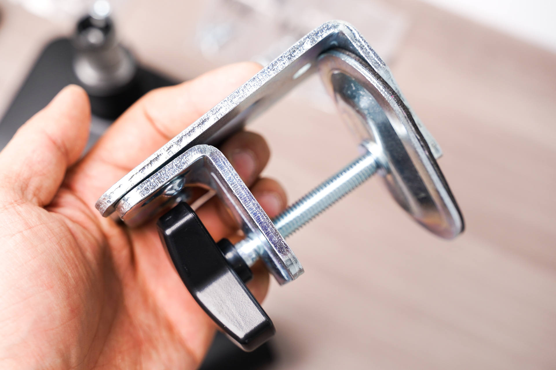 北弧显示器支架,搭建高端桌面