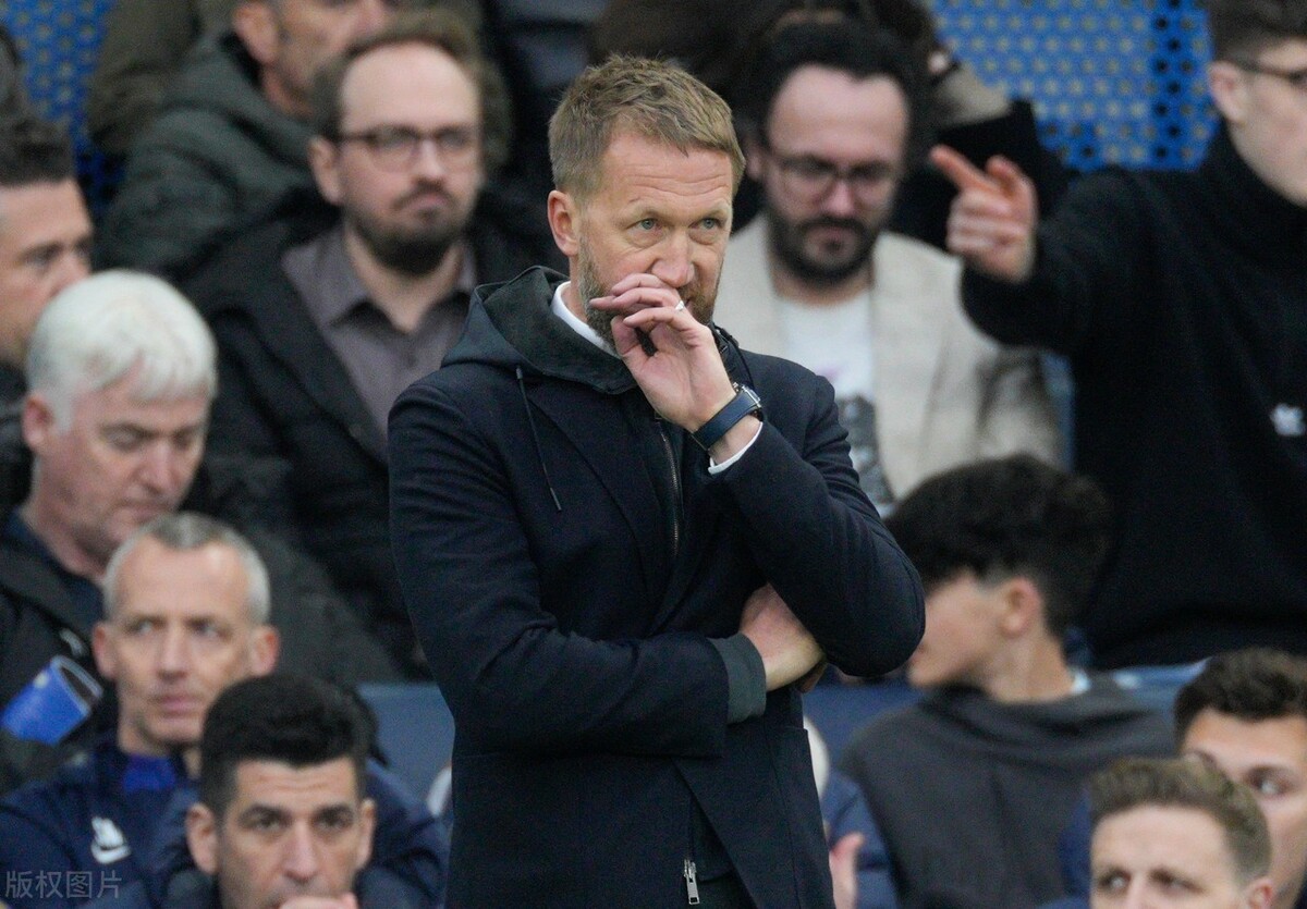 伯利切尔西换了几个主帅,伯利接收切尔西后阵容变化