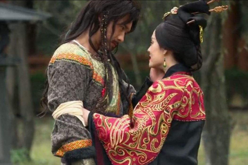 芈月传中芈月被和氏璧毒的视频,芈月传芈月被欺负芈姝霸气护妹