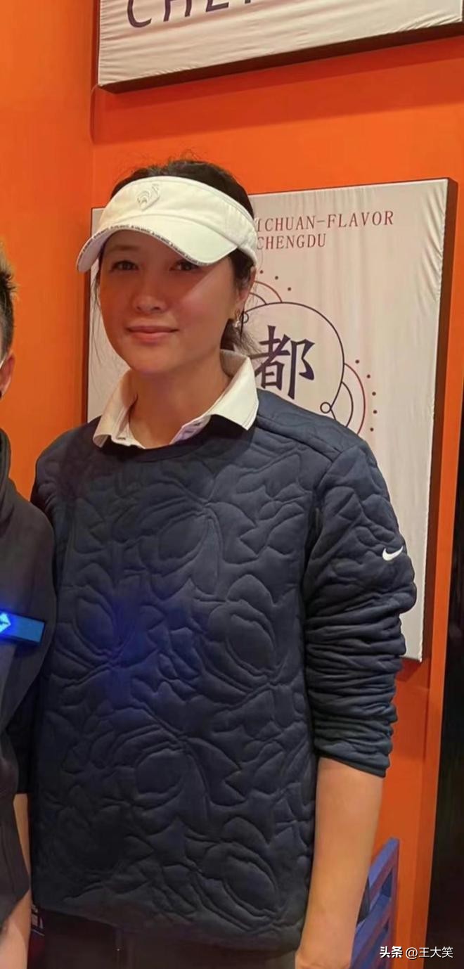 红极一时的“三旦一冰”是如何过兔年春节的?见家长?待产?