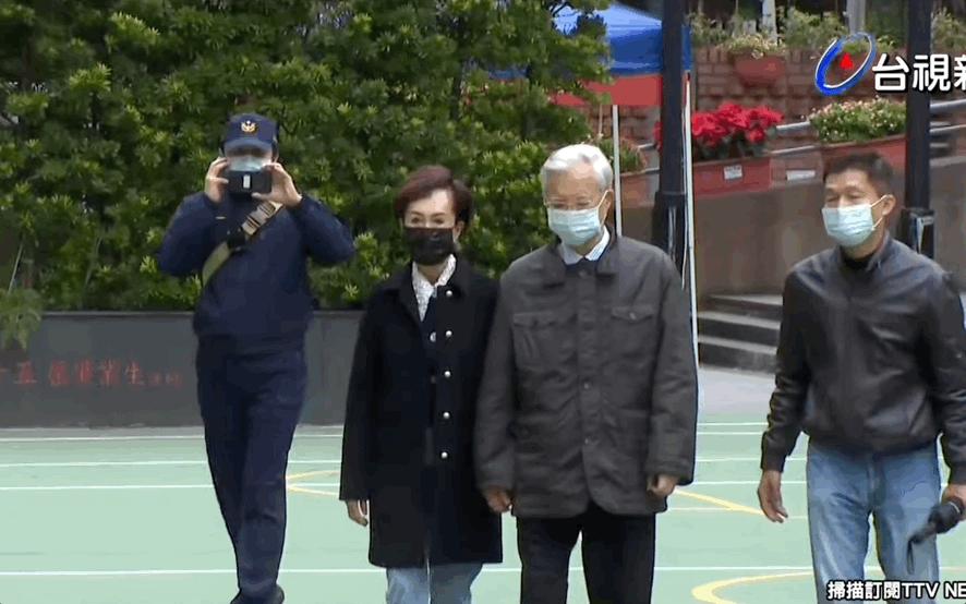 一文一武完全不同的连家兄弟,难逃比较的豪门妯娌