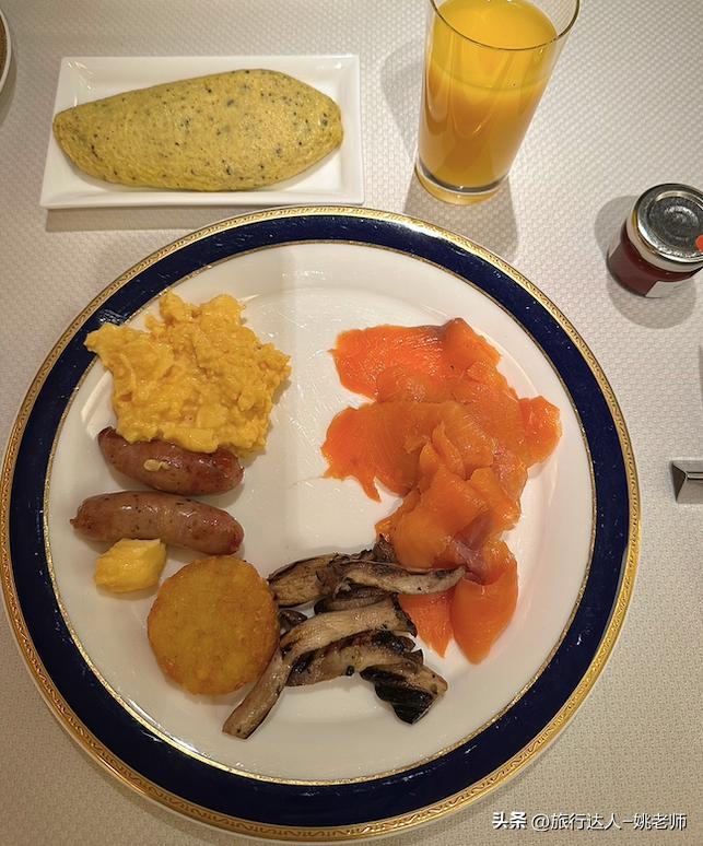 日本丽思卡尔顿酒店阴雨天高级感,大阪奢华酒店