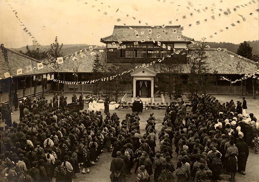 日本少年屠村大案,日本昭和少年屠村案