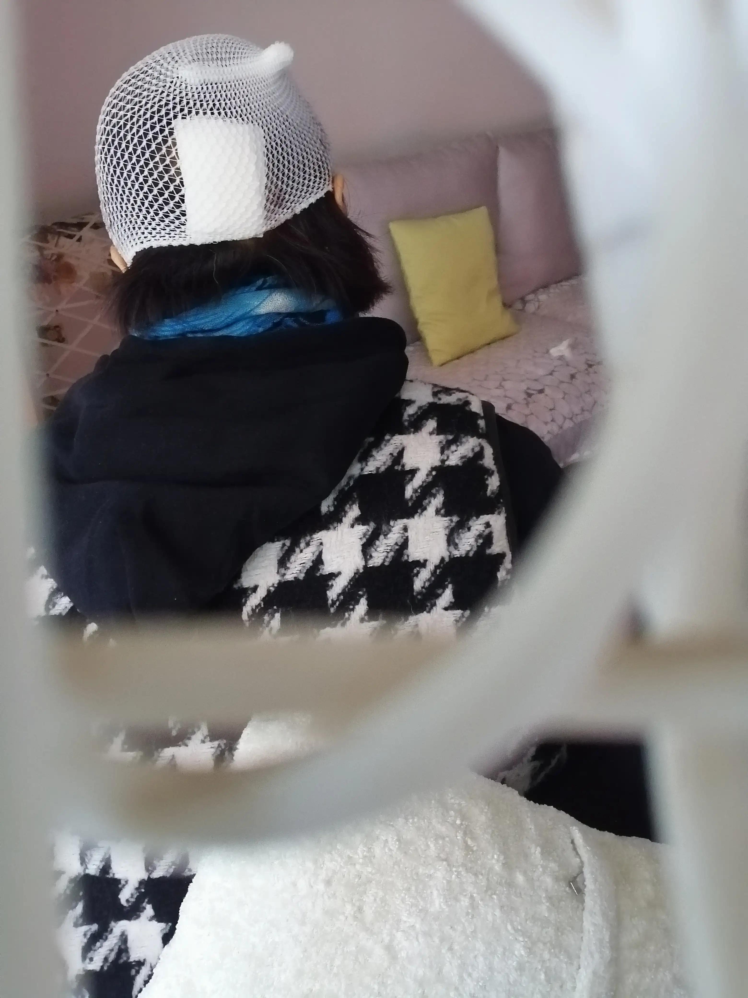 头上起了一个很大的包,我头上长了个包怎么办