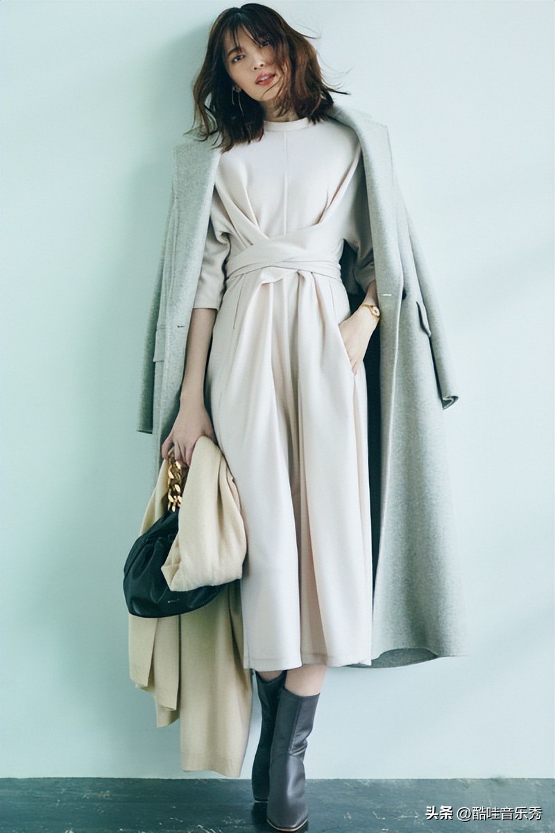 适合40-50岁高级感服装,成熟女性的春季服装