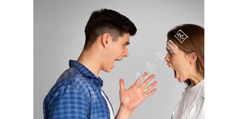 父母离婚为什么孩子老是心里难受,为什么父母离婚的孩子都很懂事