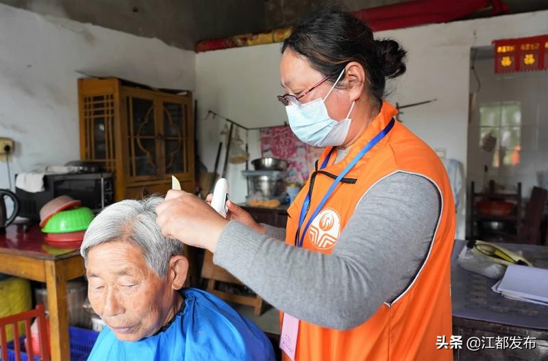 居家乐：让1.2万江都老人足不出户享快乐