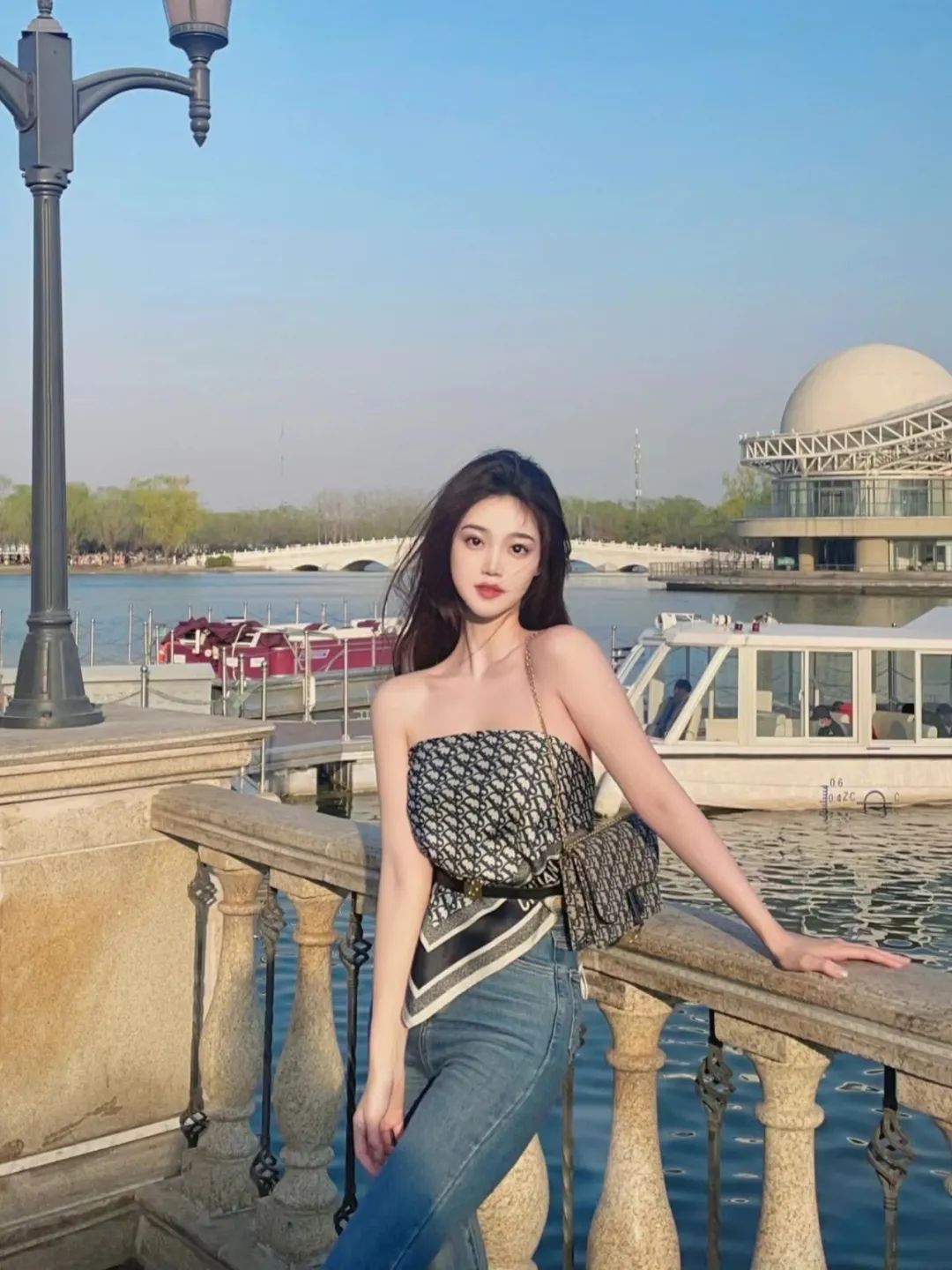 杨超越整了容吗,杨超越变了一个样子吗