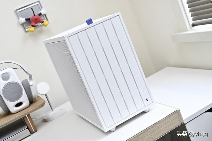 拆解华擎b760m,华擎b760m配合显卡