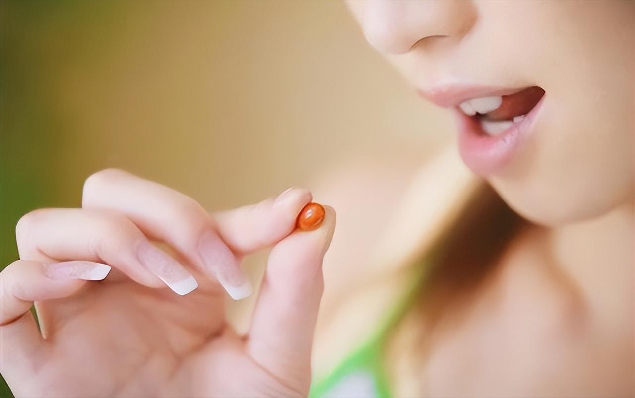 女性*处私**的润滑液是如何产生的？如何改善*处私**干燥？医生告诉你