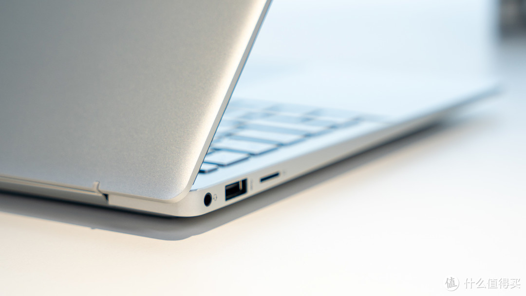 惠普星bookpro14高能本优缺点,惠普星14pro2023高性能轻薄本测评