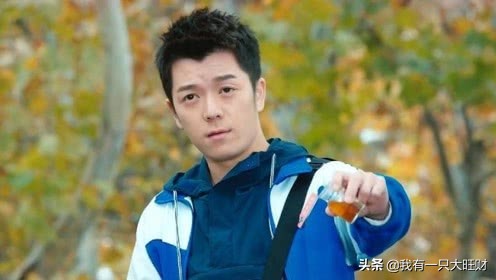 最好的我们路星河求婚,最好的我们路星河和耿耿56次求婚