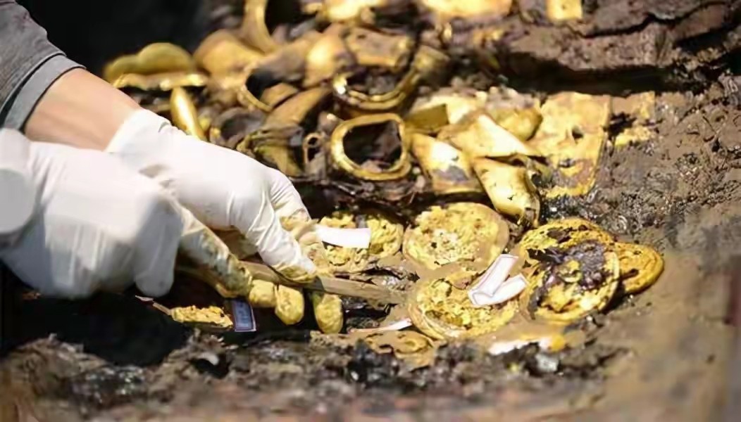 神秘现象大解码考古发现黄金,陕西民工挖出千年神秘宝藏