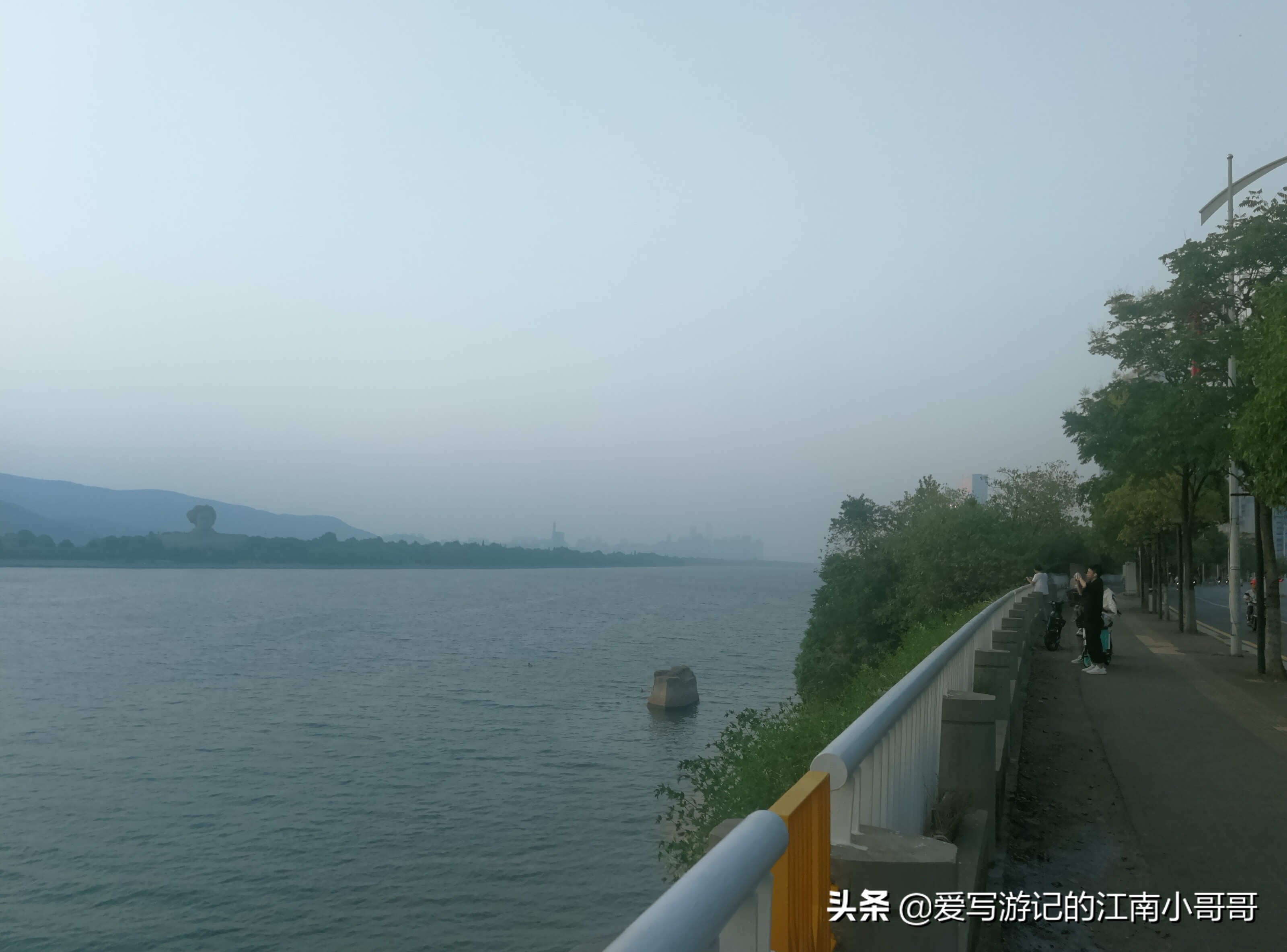 湘江边火车头公园,长沙火车头文化公园