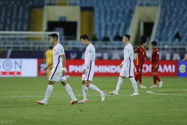 中国足球成绩差的原因,为什么中国足球起不来