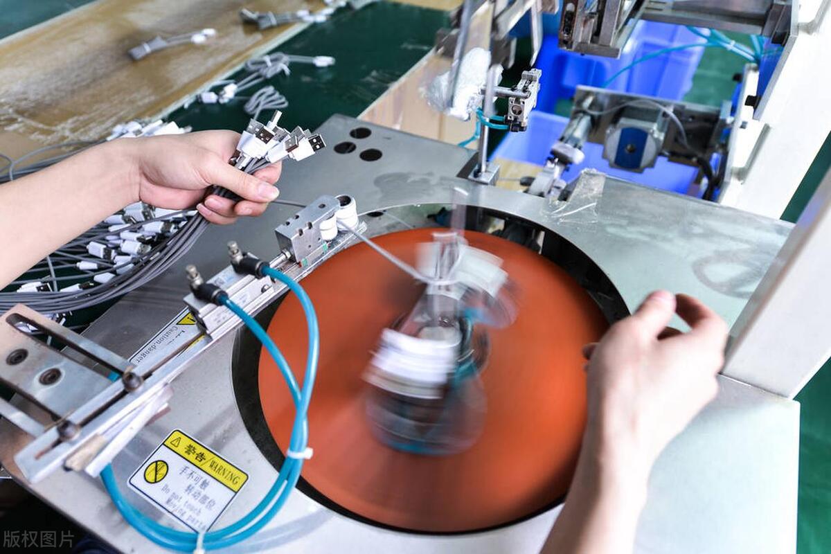 一件利润0.3~1元，一天加工2000条，每月可赚2-3万！