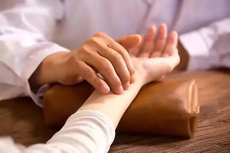 肾虚脾虚能导致闭经吗,肝郁肾虚导致闭经